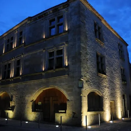 Hotel Les Feuilles D'acanthe 3*