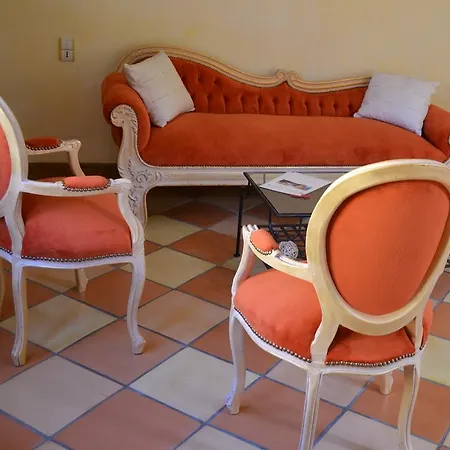 Hotel Les Feuilles D'acanthe Saint-Macaire